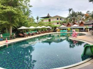Bazén v ubytování Lotus Hostel Beach Koh Tao nebo v jeho okolí
