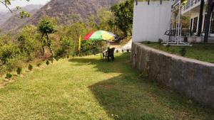 Fotografie z fotogalerie ubytování Dr Atam Parkash Villa Lake View Homestay v destinaci Morni