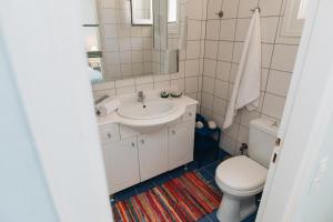 Koupelna v ubytování Villa Il Paradiso Andros