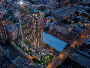 Uma visão geral de Pattaya Central ou uma vista da cidade tirada do apartamento