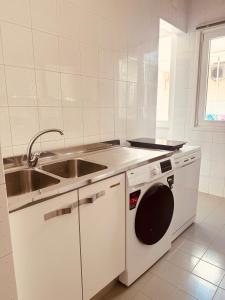 A kitchen or kitchenette at Guest Corso Italia