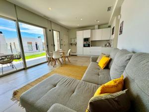 Et opholdsområde på Apartamento Luxury Campana Bay