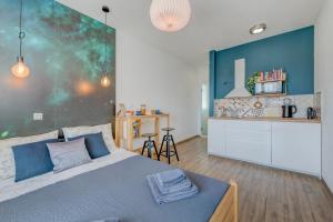 Posteľ alebo postele v izbe v ubytovaní Trogir Downtown Apartments
