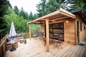 Patio nebo venkovní prostory v ubytování Village Huttopia Sud Ardèche