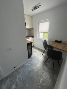 Afbeelding uit fotogalerij van Studio Ermanos in Curtea de Argeş