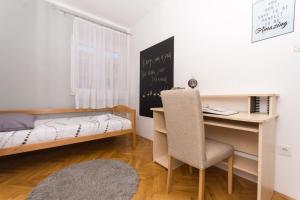 Postel nebo postele na pokoji v ubytování Apartment Dajana feeling of home