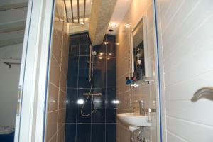 Afbeelding uit fotogalerij van Appartement met uitzicht over Monaco in La Turbie +14 foto's