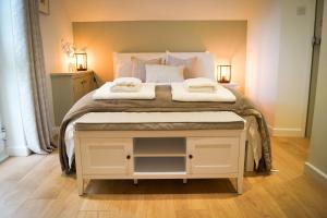 Postel nebo postele na pokoji v ubytování Lemon Tree Rooms - Newly Refurbished Coastal Stay