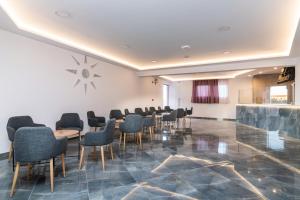 Posezení v ubytování Savvas Hotel + 32 fotografií