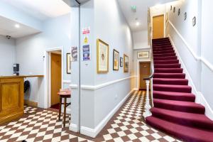 Fotografie z fotogalerie ubytování Coronation Hotel v Londýně