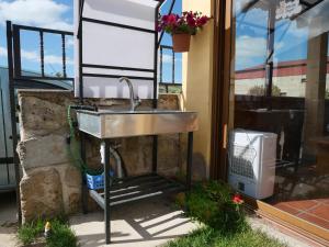 Fotografie z fotogalerie ubytování Albergue El Alfar/Pilgrim Hostel v destinaci Hornillos del Camino