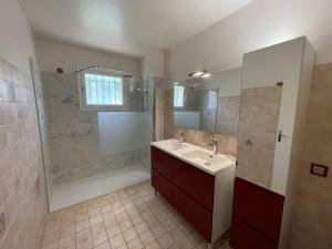 Zdjęcie z galerii obiektu Villa Saint-Cyprien, 4 pièces, 8 personnes - FR-1-106-33 w mieście Saint-Cyprien