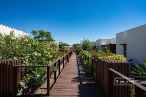 Zdjęcie z galerii obiektu T2 climatisé avec WIFI et piscine w mieście Vias
