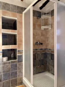 Ένα μπάνιο στο Casa Coco No 10 +61 φωτογραφίες