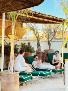 入住Riad Dar Blanche & Spa的客人