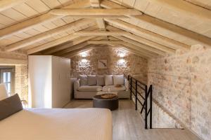 Postel nebo postele na pokoji v ubytování Korona Boutique Hotel