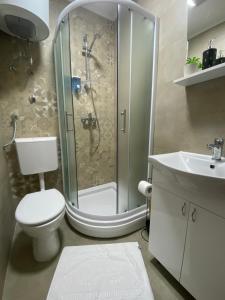 A bathroom at Light house