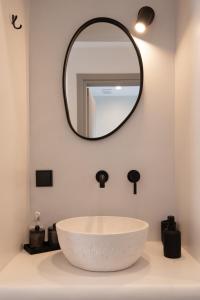 Φωτογραφία από το άλμπουμ του Porte Accommodation στις Καμάρες