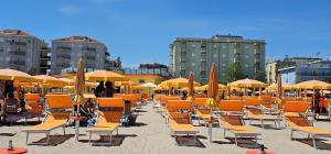 A beach at or near a szállodákat