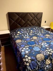 Ένα ή περισσότερα κρεβάτια σε δωμάτιο στο Luxury Apartment near Fidel Anze +26 φωτογραφίες