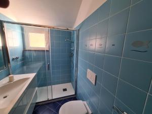 A bathroom at Verde Mare Aptm - Rooftop Terrace - near sea- A.C.