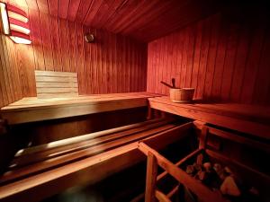 莱克斯Studio mit See- und Bergblick的相册照片