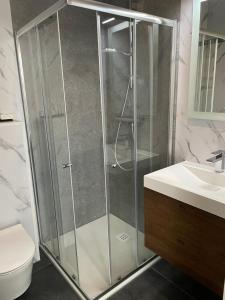 Bilik mandi di Hotel Lemmer