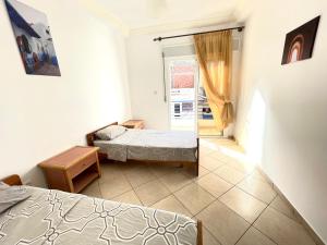 Postel nebo postele na pokoji v ubytování Azur by Azur spacieux, emplacement idéal et proche de la plage