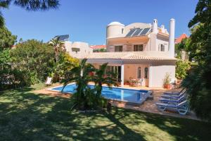 Swimmingpoolen hos eller tæt på Vila Caraibas - Vilamoura - by HDproperties