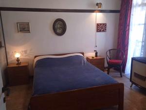 Posteľ alebo postele v izbe v ubytovaní Alonaki Seafront Cottage