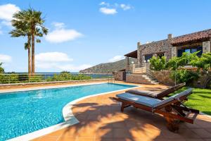 Πισίνα στο ή κοντά στο Kambos Horizon & Paradise Villas +77 φωτογραφίες