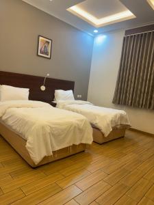 Postel nebo postele na pokoji v ubytování ليلة مبيت للشقق المخدومة خلف مستفى قوى الامن