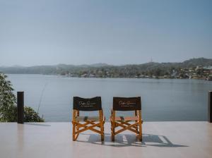 Příroda nedaleko hotelu + 5 fotografií