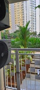 Gallery image of Tower Basella no 2025 - Apartemen Springlake Summarecon Bekasi in Rawabugel