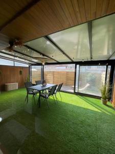 Een patio of ander buitengedeelte van appartement Axelle 2