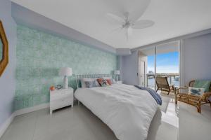 Gallery image of Relaxation at its Finest Water-view in Golden Bay with FREE PARKING in Sunny Isles Beach