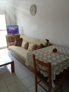 TV a/nebo společenská místnost v ubytování Delasera House