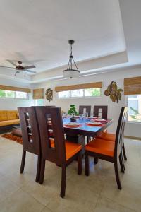 Ảnh trong thư viện ảnh của Comfy Spacious Villa W- Pool, Jacuzzi, Bbq ở Juan Dolio