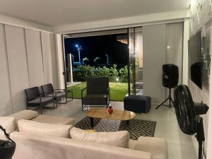 TV/trung tâm giải trí tại Casa Vacacional Cerca de Ibagué
