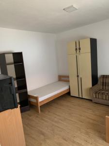 Postel nebo postele na pokoji v ubytování Kuca u Prokuplju