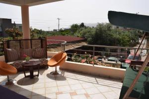 Balkón alebo terasa v ubytovaní ILIAS VILLA IN CHANIA
