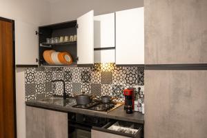 Kuchyň nebo kuchyňský kout v ubytování Vilè Home - Intera Villa