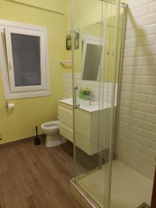 Kúpeľňa v ubytovaní Apartamento junto a la playa de gros ESS02373 + 8 fotografií