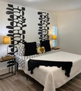 Gallery image of 2 BR Modern Home - Visit Saratoga & Lake George in Queensbury +32 photos