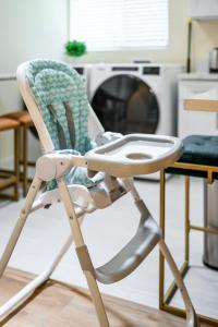 Gallery image of Cozy 4 Bedroom Near to Disney, Arcade and Games! in Fullerton