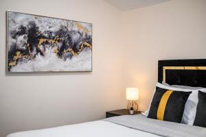 Gallery image of Cozy 4 Bedroom Near to Disney, Arcade and Games! in Fullerton