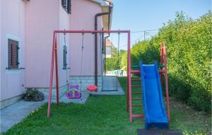 Herní místnost nebo prostor pro děti v ubytování Holiday Home Grandici Iv