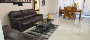 SiruseriOMR IT SIPCOT Area Apartment的相册照片
