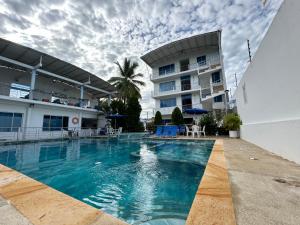 Πισίνα στο ή κοντά στο Tropical Resort Tocaima