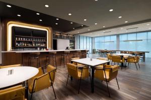 Nápoje v ubytování Courtyard by Marriott New Castle